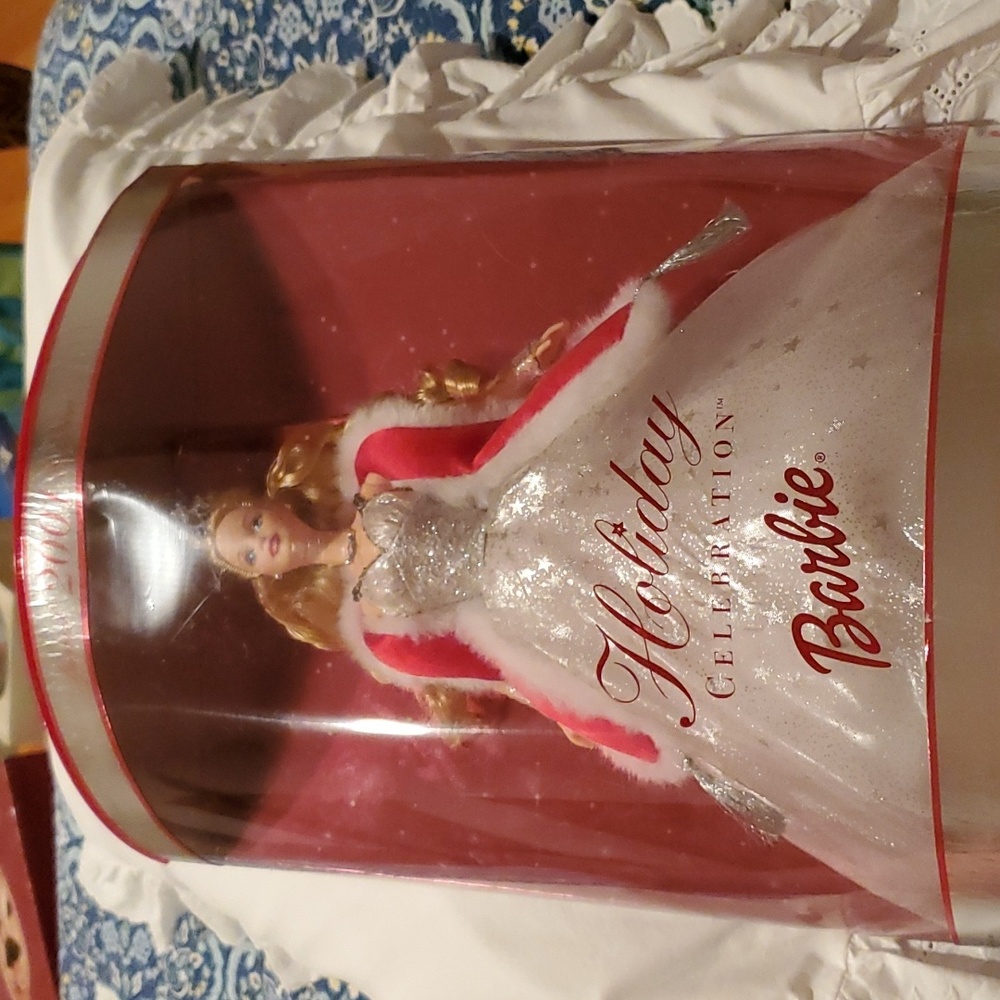 2001 Holiday Celebration Barbie...Special Edition in box